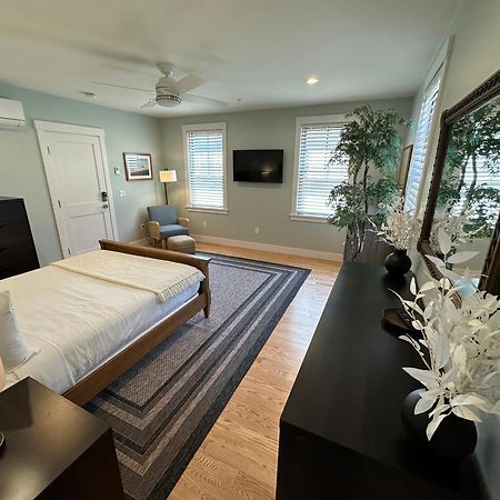 Villa Prime Location! Renovated House! 6 Bed4 Bath Newport Exterior foto