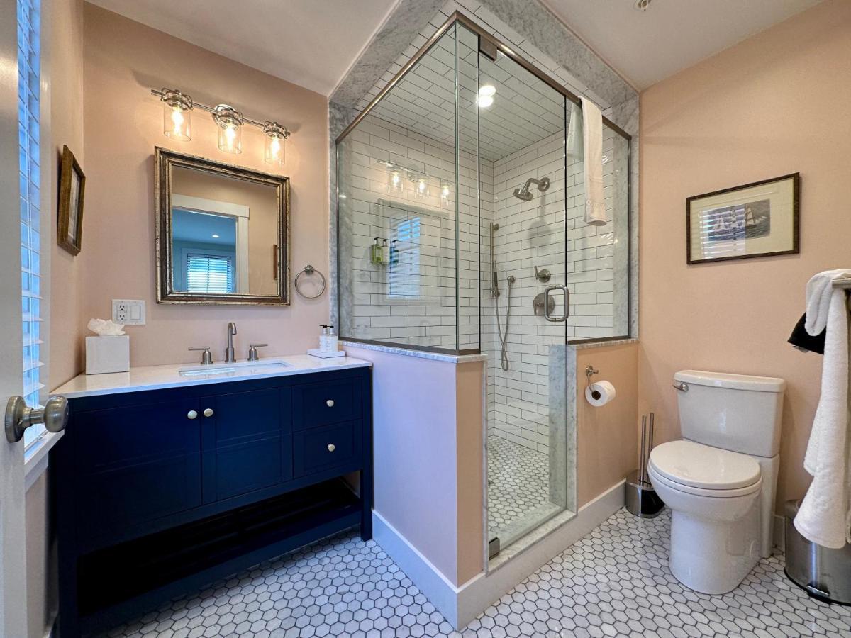 Villa Prime Location! Renovated House! 6 Bed4 Bath Newport Exterior foto