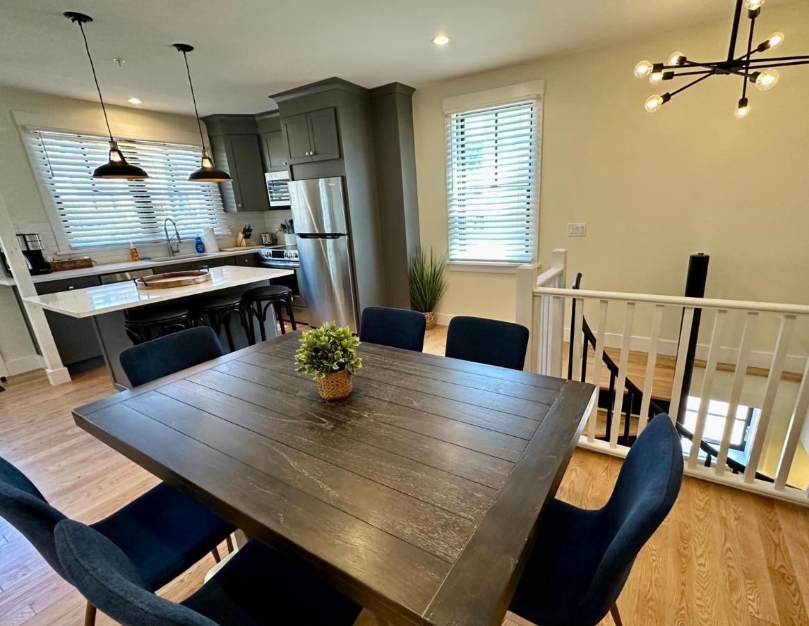 Villa Prime Location! Renovated House! 6 Bed4 Bath Newport Exterior foto